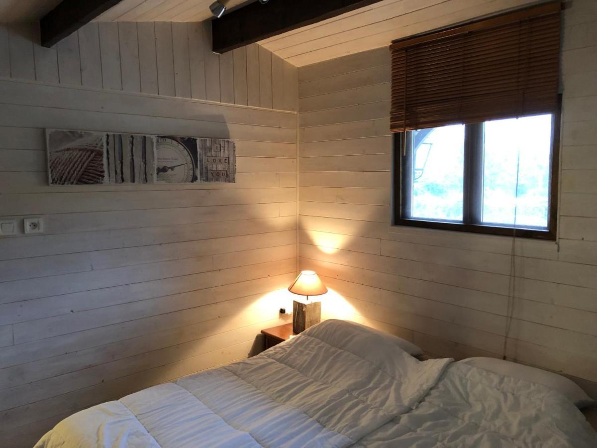 Le Bon Chemin Studio Stockholm Sainte-Nathalène Kültér fotó